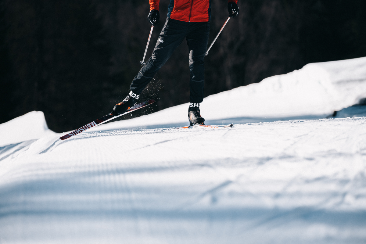 Cross country skier moves towards photographer.